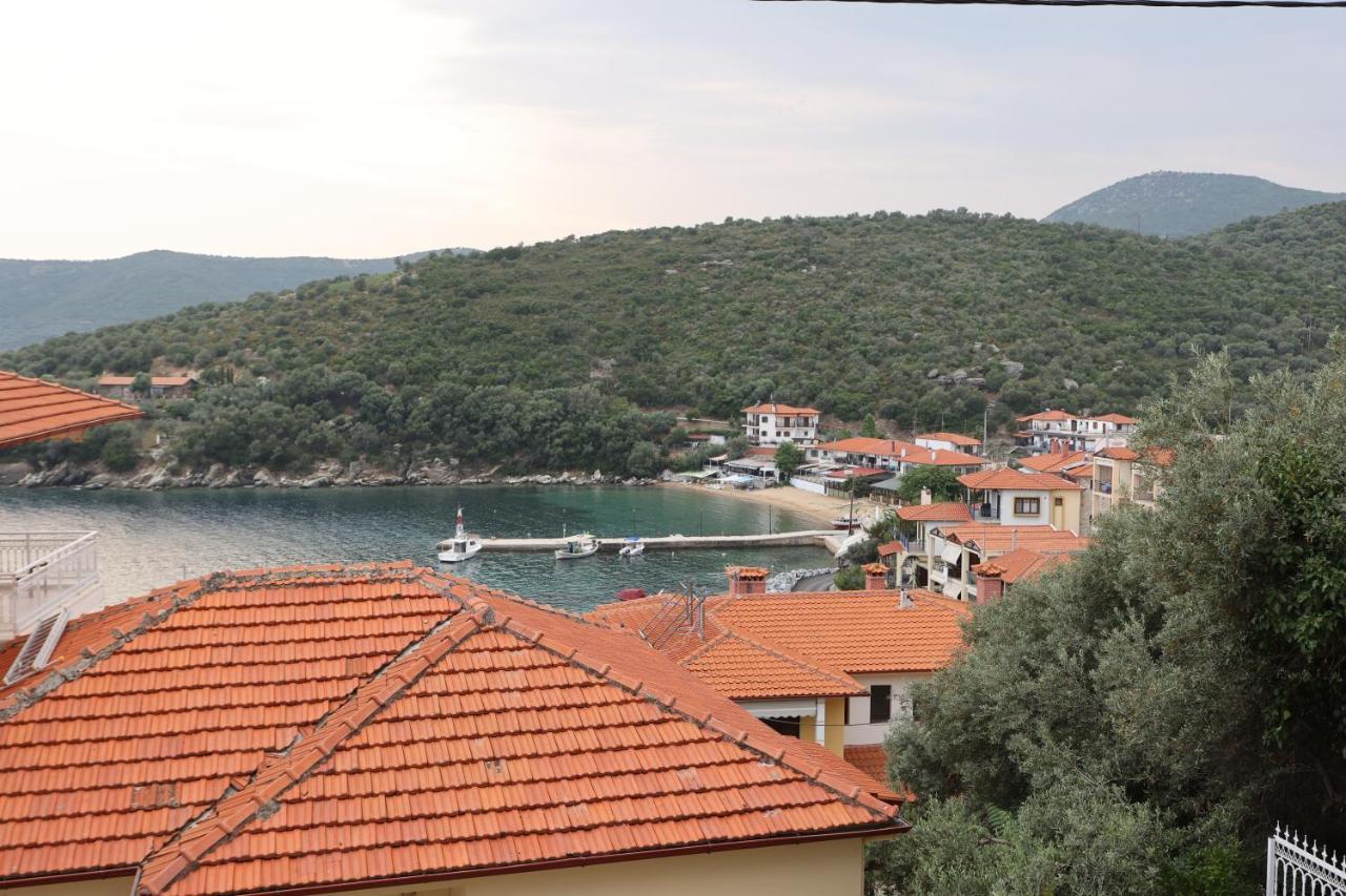 Island Boutique Apartments Pyrgadikia Exterior photo
