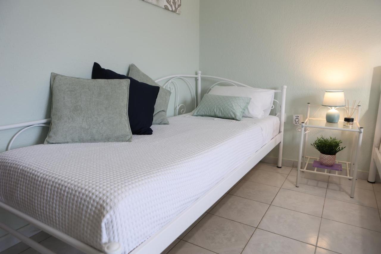 Island Boutique Apartments Pyrgadikia Exterior photo